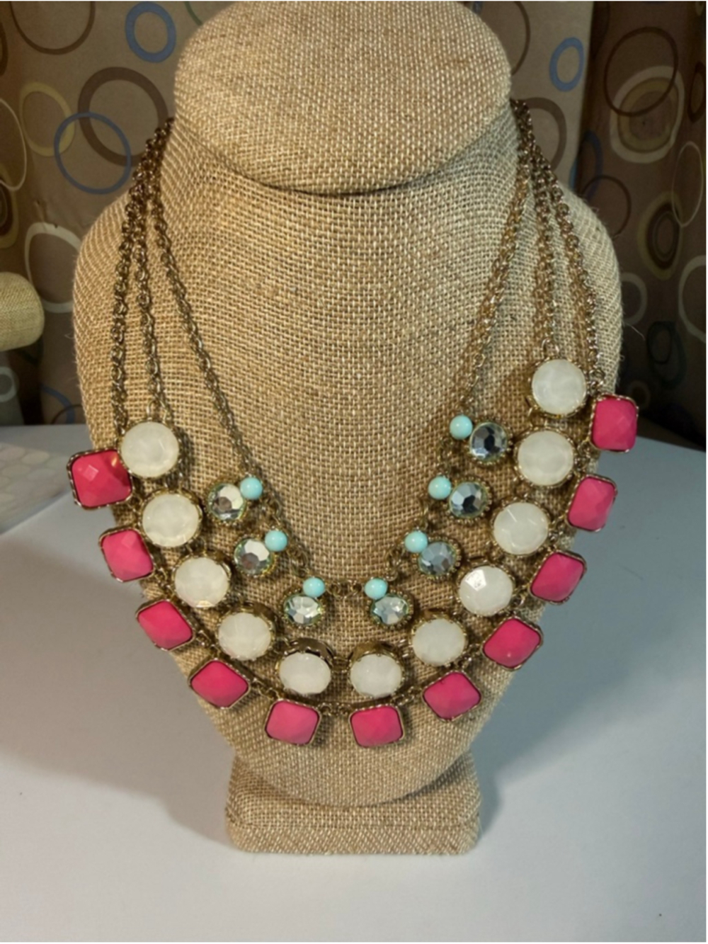 Vintage Y2K Women's New York & Company Statement Necklace One Size Pink White